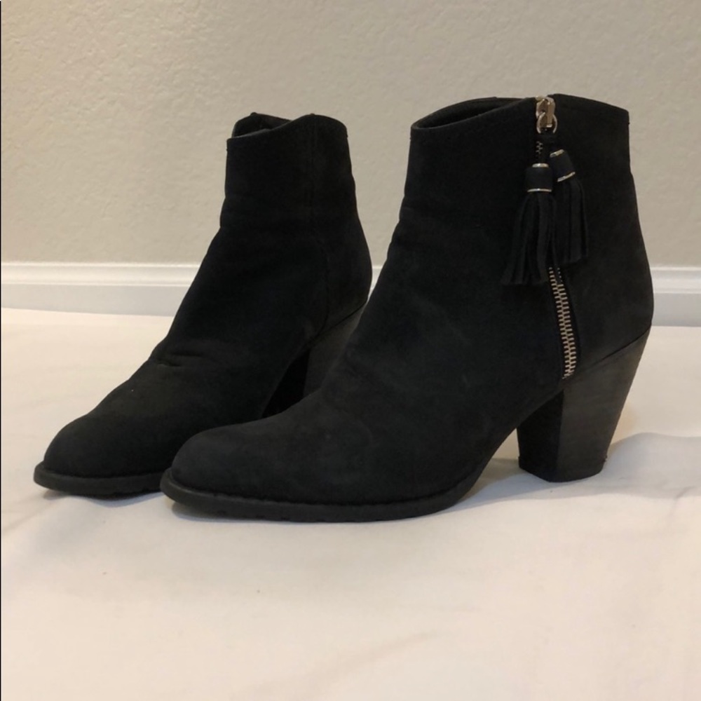 Stuart Weizmann ankle boots